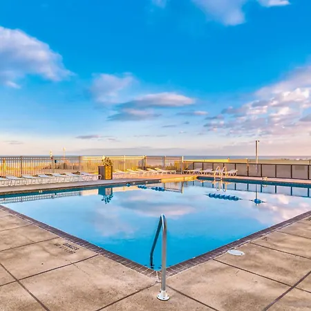 Golden Sands 813